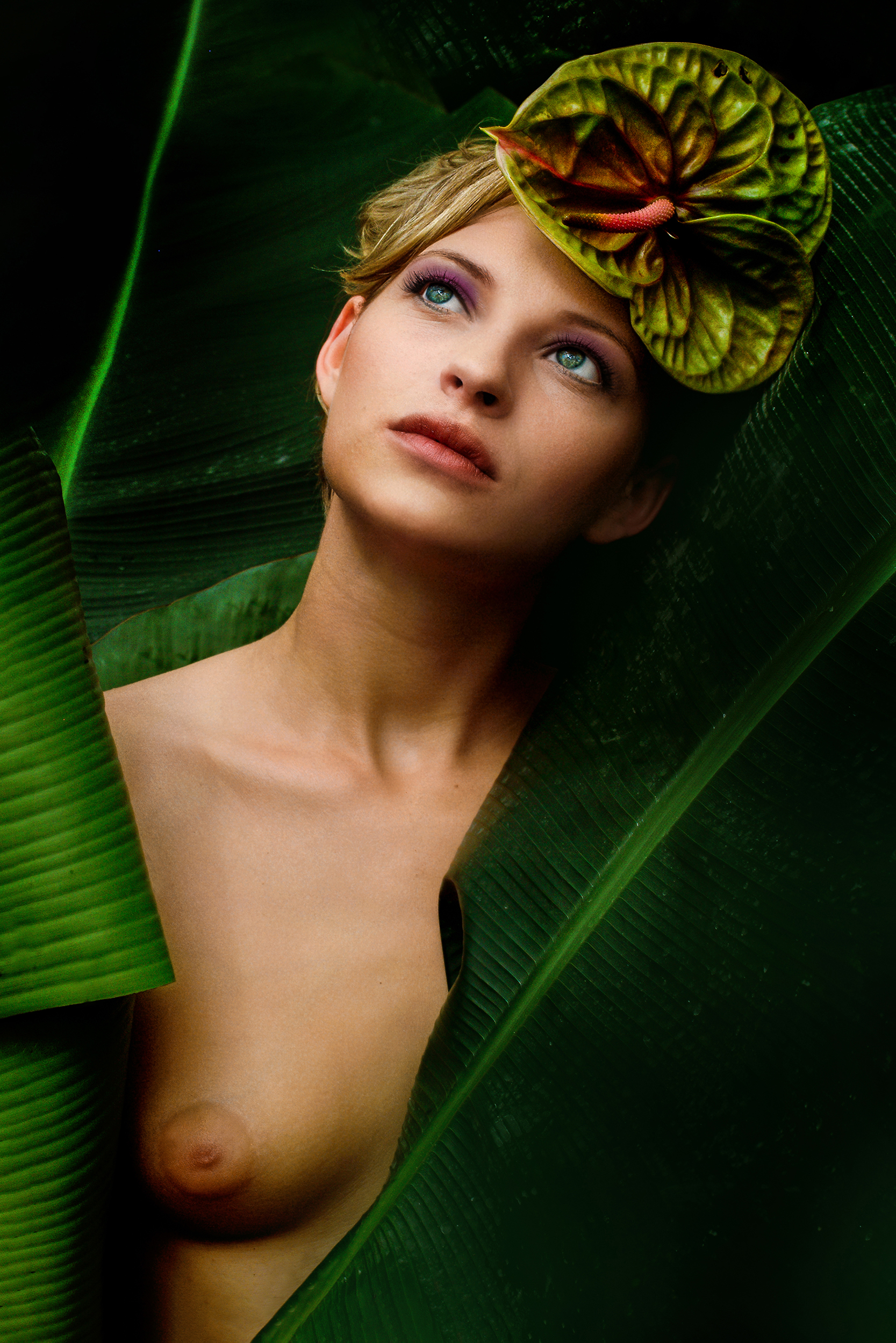 Accepted photo - Section A - Woman - © Isolde Stein, Germany, Erotik Flowers, www.zenastrakonice.cz, www.fotokontakt.cz