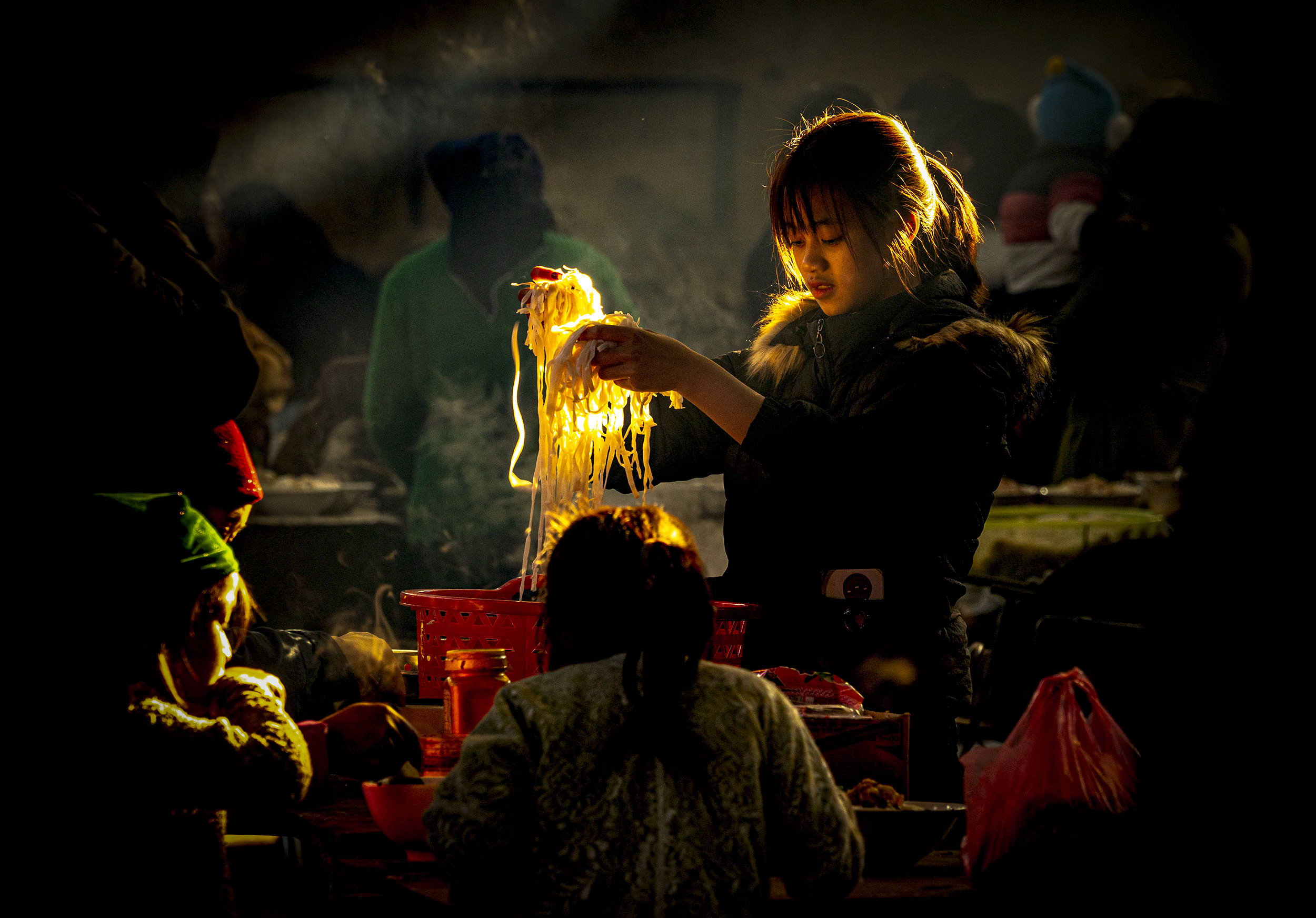 Gold medal ČFFU - Section B - Document - © Ha Do Ngoc, Vietnam, DSC08907, www.zenastrakonice.cz, www.fotokontakt.cz